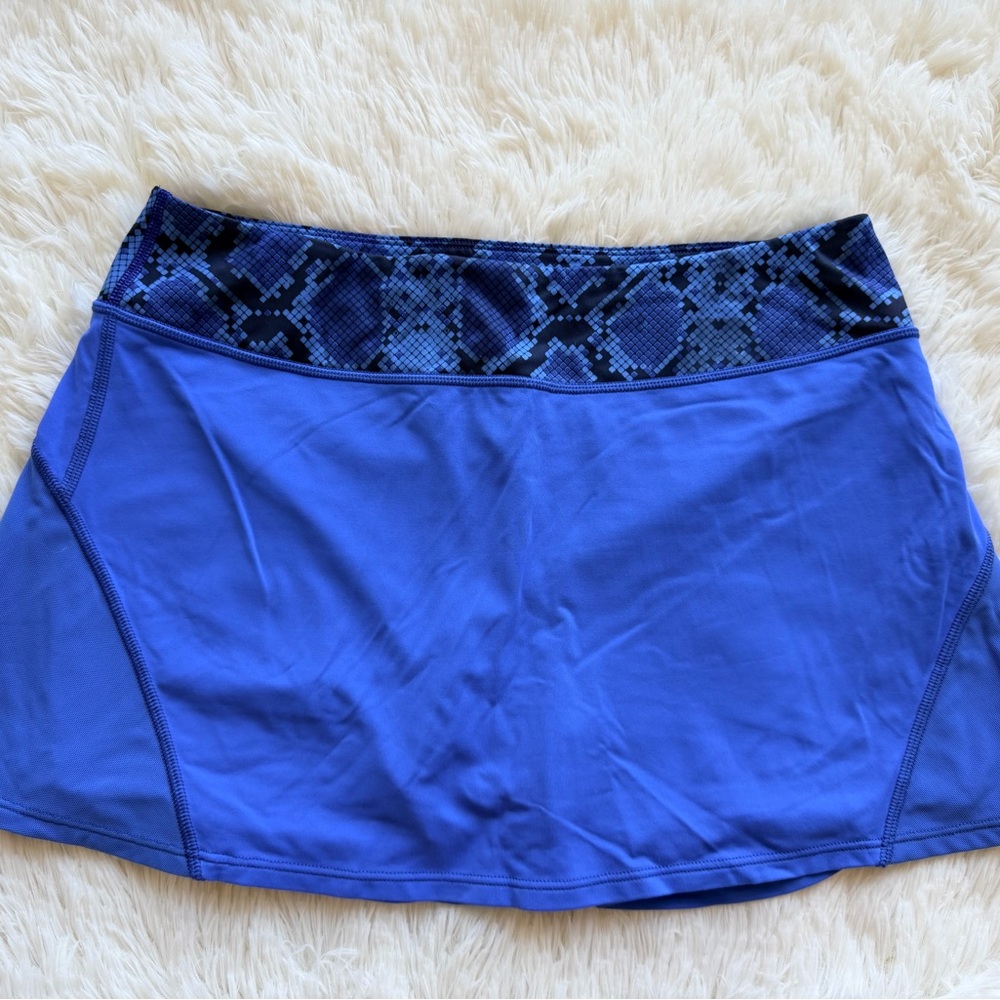 lululemon Royal Blue tennis skirt with Snake-Print Waistband